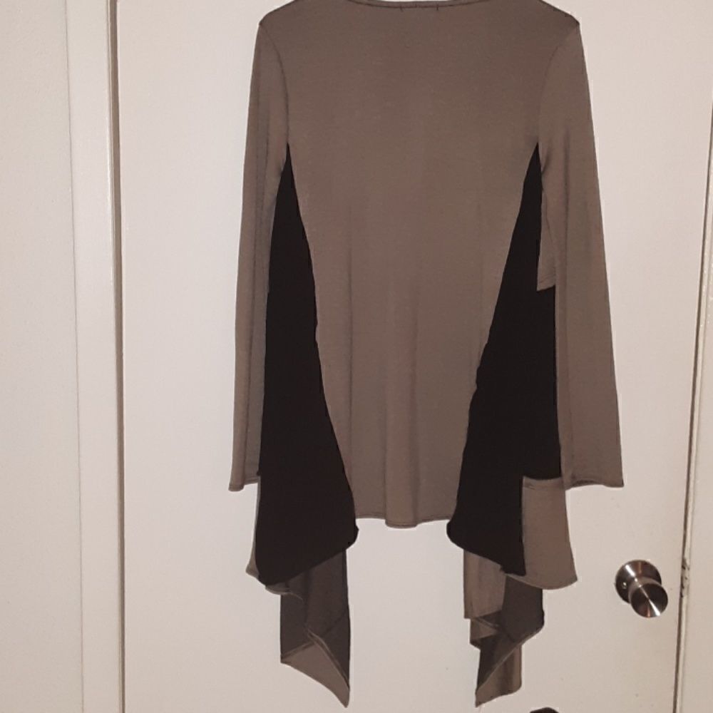 Vision Apparel Color Block Open Cardigan Size Medium - Picture 4 of 5